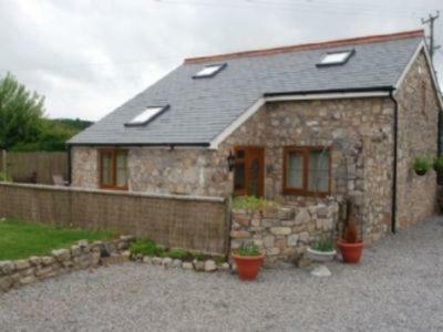 Ty Gylfinir Villa Llandegla Екстериор снимка