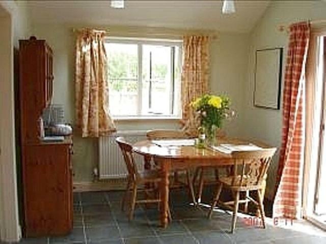 Ty Gylfinir Villa Llandegla Екстериор снимка